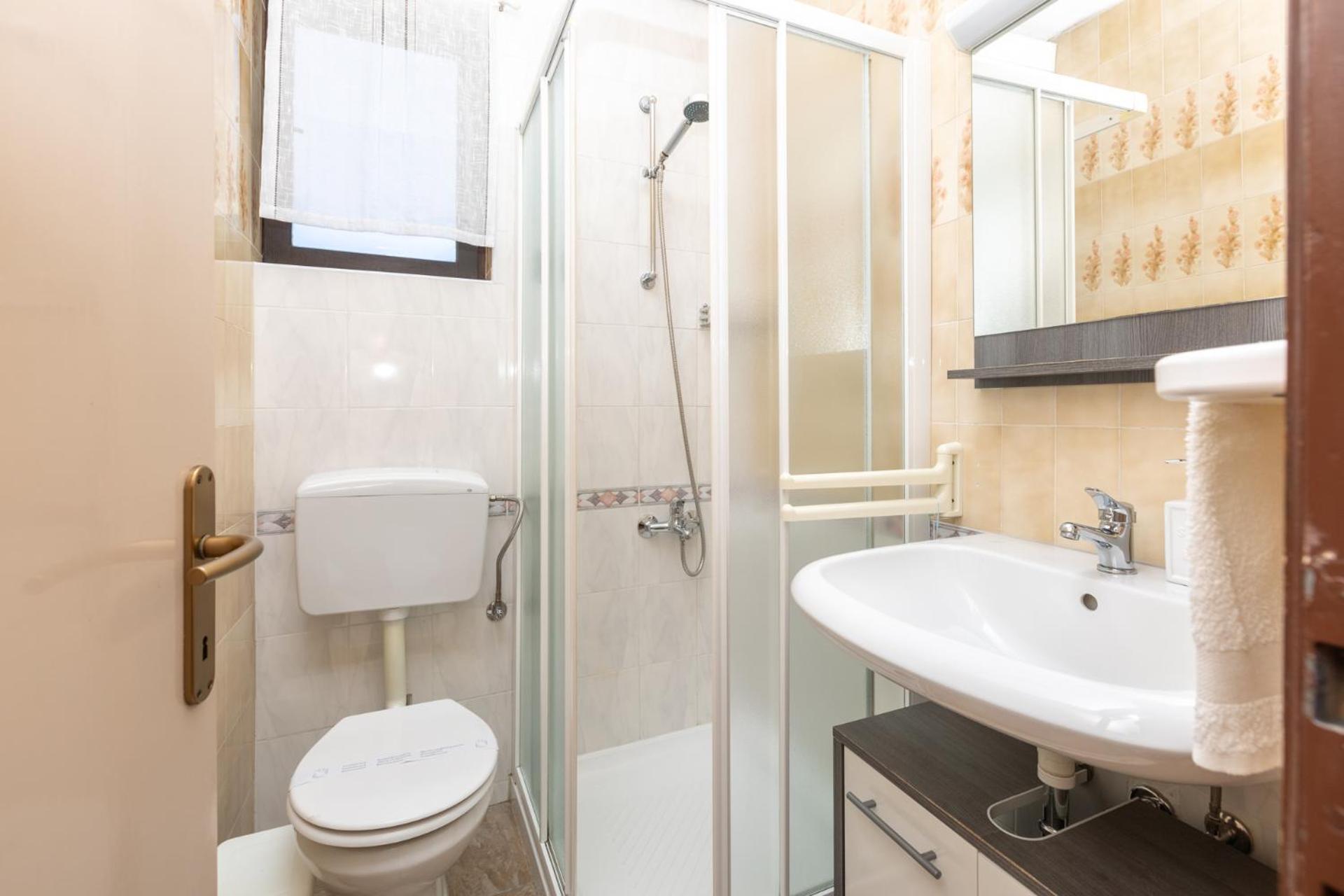 Apartman Kovac มาลินสกา ภายนอก รูปภาพ